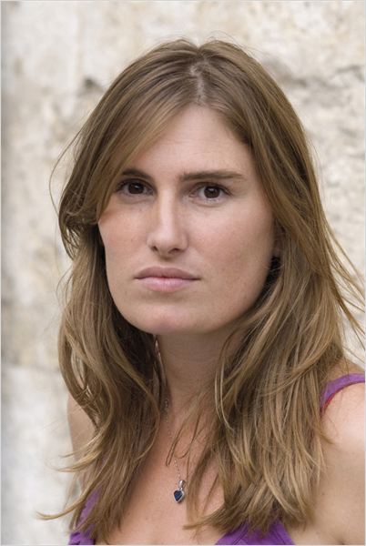 Anne Peyrègne développe un long-métrage avec et pour Lola Doillon